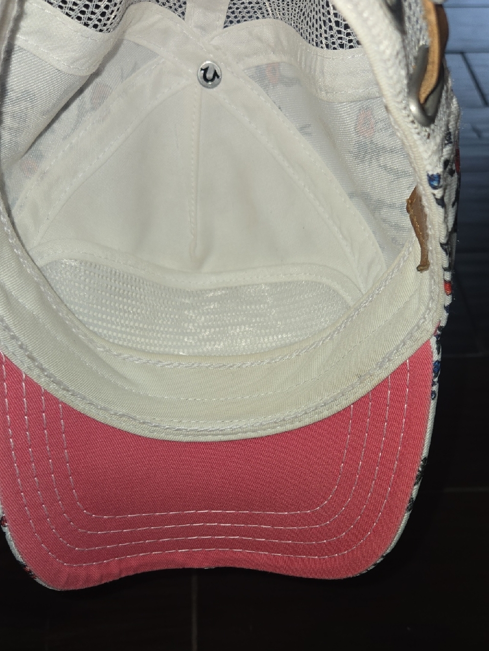 True Religion White Floral Baseball Cap - Picture 5 of 8